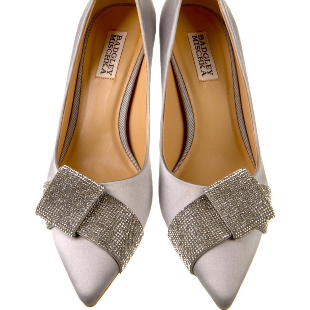 Badgley Mischka crystal /silver pumps
